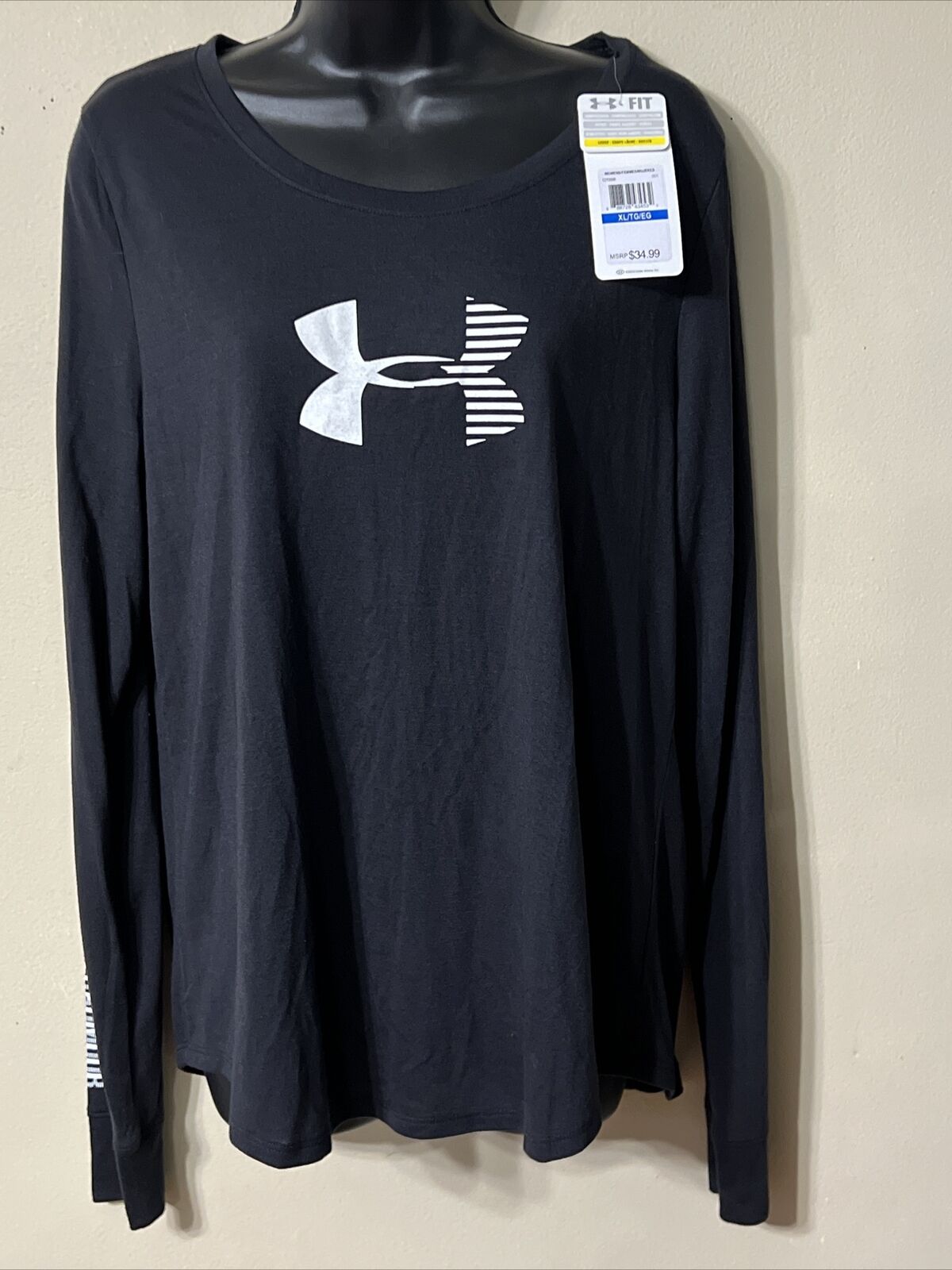 Nwt Under Armour Women's Long Sleeve Shirt Black With White Logo Xl